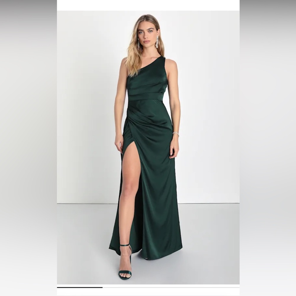 Lulus Dreaming of Elegance Emerald Satin One-Shoulder Maxi Dress